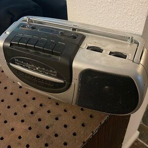 Vintage Durabrand CT-995 AM/FM Radio Cassette Recorder